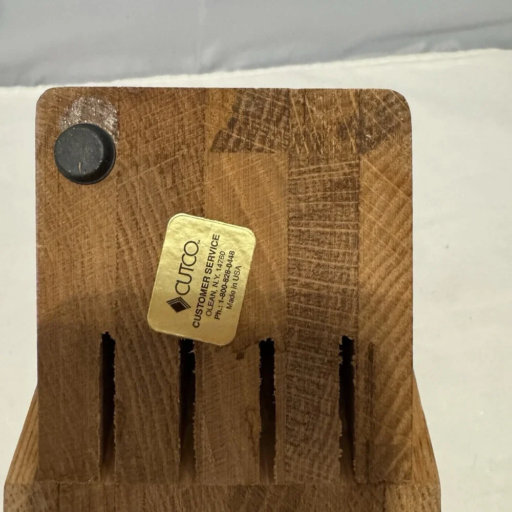 CUTCO 8 Slot Knife Block‎ Honey Oak Wood Includes 4 Steak Knife Slots